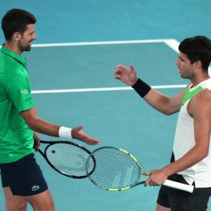 华体会官网-战胜德约科维奇 阿尔卡拉斯生涯首次夺得澳网冠军