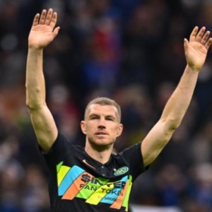 华体会hth官网-【意甲】巴雷拉哲科破门 国米2比0维罗纳仍落后1分