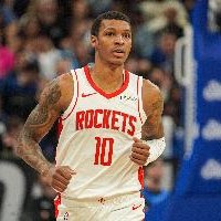 上半场就两双！贾巴里-史密斯16中6砍下15分14篮板 正负值+11