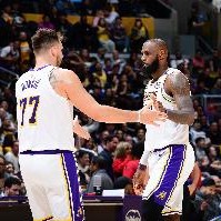 名嘴：东契奇是球霸且不防守 他把老詹当波什和乐福